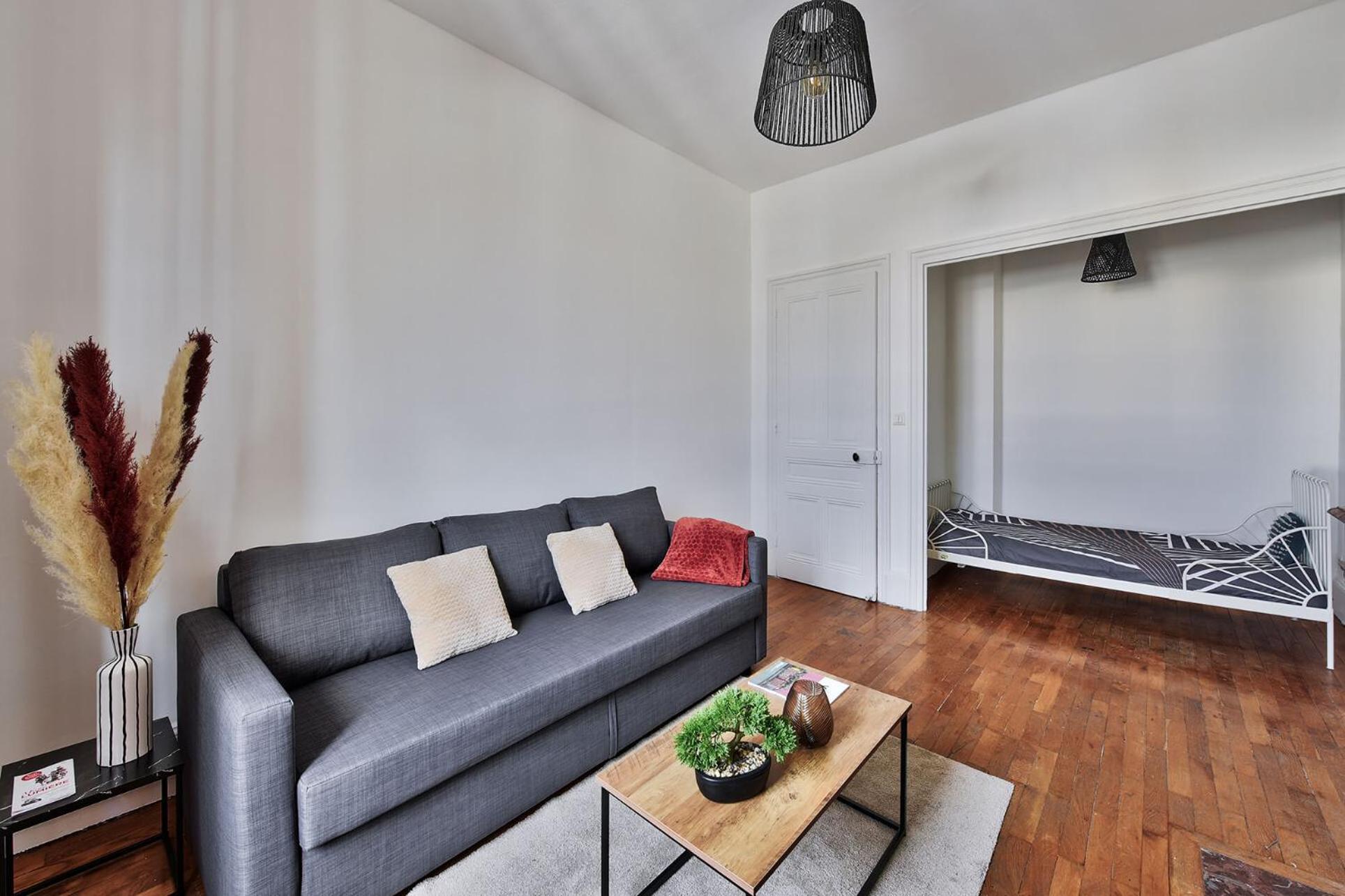 L'Oasis Urbaine - Spacieux Et Elegant Pour 5 Pers Saint-Fons Exteriör bild
